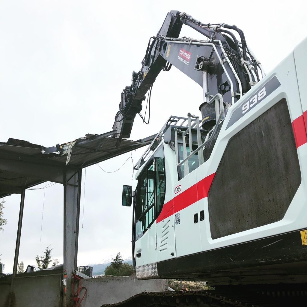 Demolition chantier converso