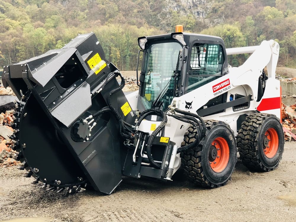 REFERENCES LOCATION DE MATERIEL BOBCAT